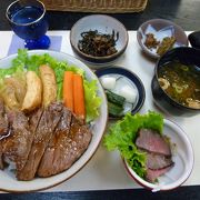 松阪牛のステーキ丼