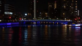 ゆったりとした川の流れ