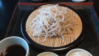 猪苗代に来たら、蕎麦好きな方もそうでない方にもおすすめのお店です。