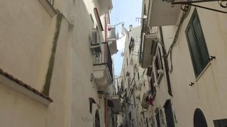 ビア カルロ マフロッラ通り