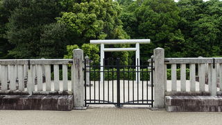 前方後円墳です