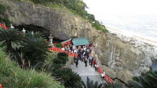 運玉投げに挑戦した鵜戸神宮