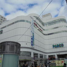 ピアノのような調布パルコ