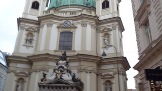 こじんまりとした