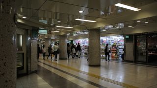 改札に近くて便利