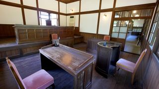 平成4年までの現役裁判所　法廷が面白い　裏山の展望台もぜひ