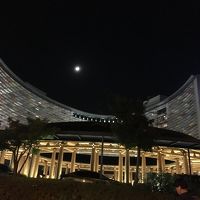 月が出ていて夜は一段と幻想的な雰囲気でした！