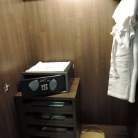 セーフティボックスが低い位置にあるのがうれしい。