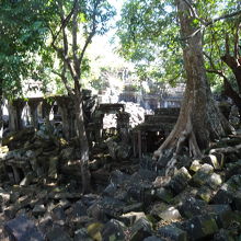 修繕があまりされていない遺跡