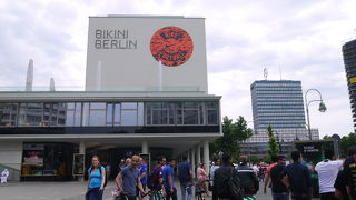 個性的なお店もあります