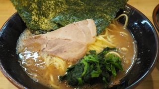 学生街なのでチョット安い家系ラーメン