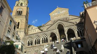 幾何学模様がとても美しい