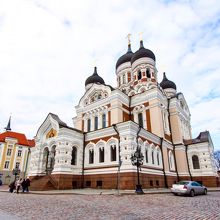 言われてみればタリンで異質なロシア様式の教会