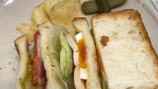 イートインスペースの清潔感が…