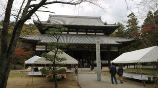 秀吉による紀州攻めの弾痕を触るとご利益があるそうです