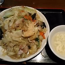 海鮮あんかけ焼きそば780円