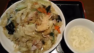 (長城)ランチは19種類で、700円から830円です。