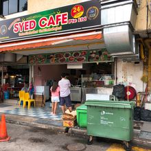 ここか？スマホで同僚に確認。