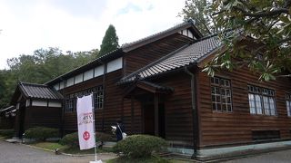 古風に見えて画期的な武道場 ♪