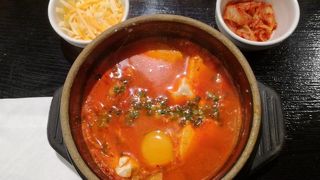 辛さが選べるスンドゥブがおすすめです