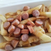 ソーセージプーティン