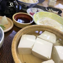 寒い日だったので湯豆腐