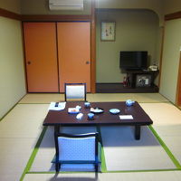 和室１０畳は趣向を凝らした造り～