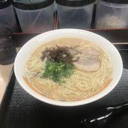 博多ラーメンのほかにもメニューが豊富