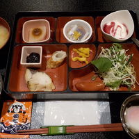 ちょっと寂しい朝食