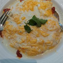 チーズオムライス