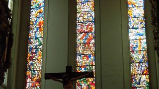 バッハが洗礼を受けた教会。