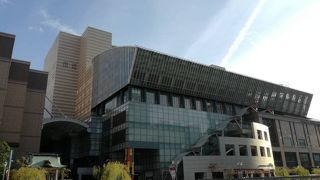 博多リバレイン