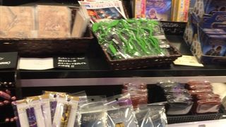 駅からすぐなので賑わってます