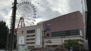 お土産屋さんもあります