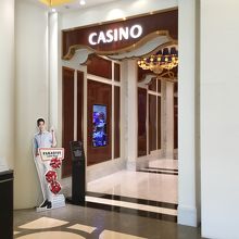 カジノ入り口