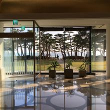 カジノ入り口近辺