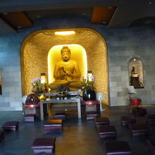 館内の様子：仏様