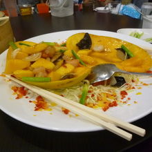 エビとマンゴー