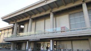 中国や東南アジアから持ち帰った展示物が見られます