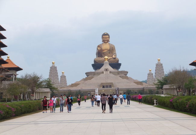 仏陀記念館は、とにかくスケールが大きくてびっくりしました。