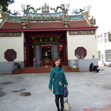 曹公廟入口にて