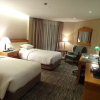 部屋は広いです