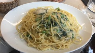 牡蠣とほうれん草のクリームスパゲッティ！