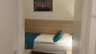 ホテル ホワイト ライオン