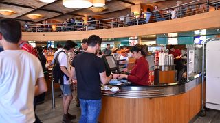 豚と鳥肉料理がお奨め