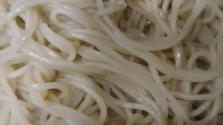 新宿西口にある箱根そばです