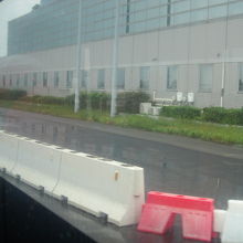 連絡バスのルートは10月上旬現在で従来とは異なっていました