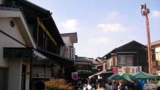 駄菓子屋が並んでいます