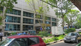 両替 ＆ ばらまき土産購入に便利