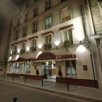 古き良きパリのホテル